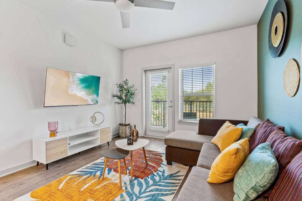 Complete Apartment ,10 Min To Parks Pets Allowed, Resort-Style Amenities Orlando Eksteriør billede